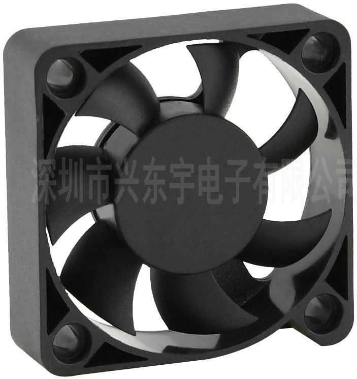 舞臺(tái)燈光散熱風(fēng)扇http://www.janwdreherart.com/products-detail.asp?cpid=121